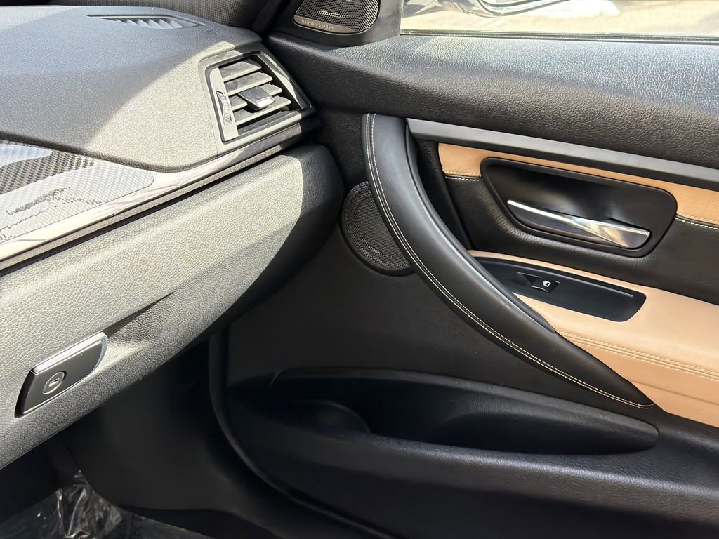 Used 2015 BMW M3 image 30