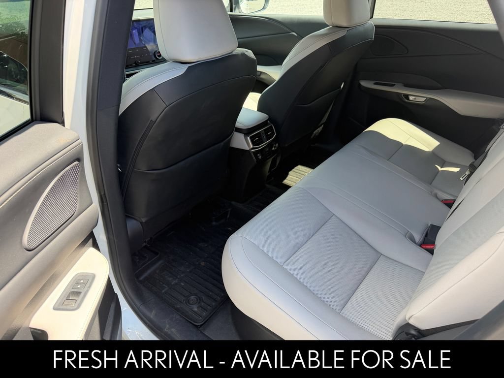Used 2024 Lexus RX 350 Premium w/ Accessory Package (K3) AWD/4WD image 15