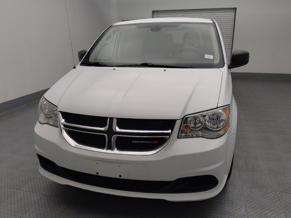 Used 2019 Dodge Grand Caravan SE w/ UConnect Hands-Free Group FWD image 15