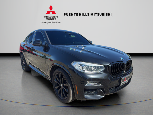Used 2021 BMW X4 xDrive30i w/ M Sport Package AWD/4WD image 3