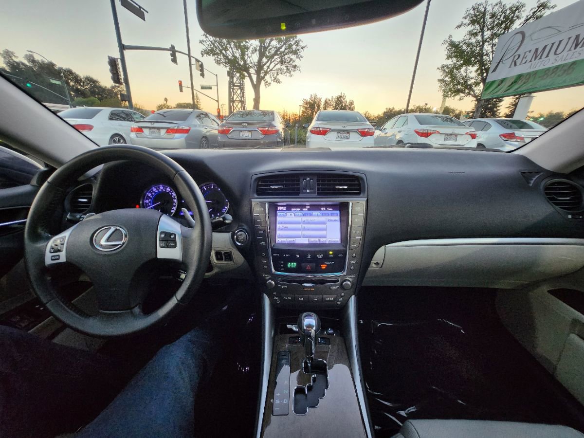 Used 2011 Lexus IS 250 image 14
