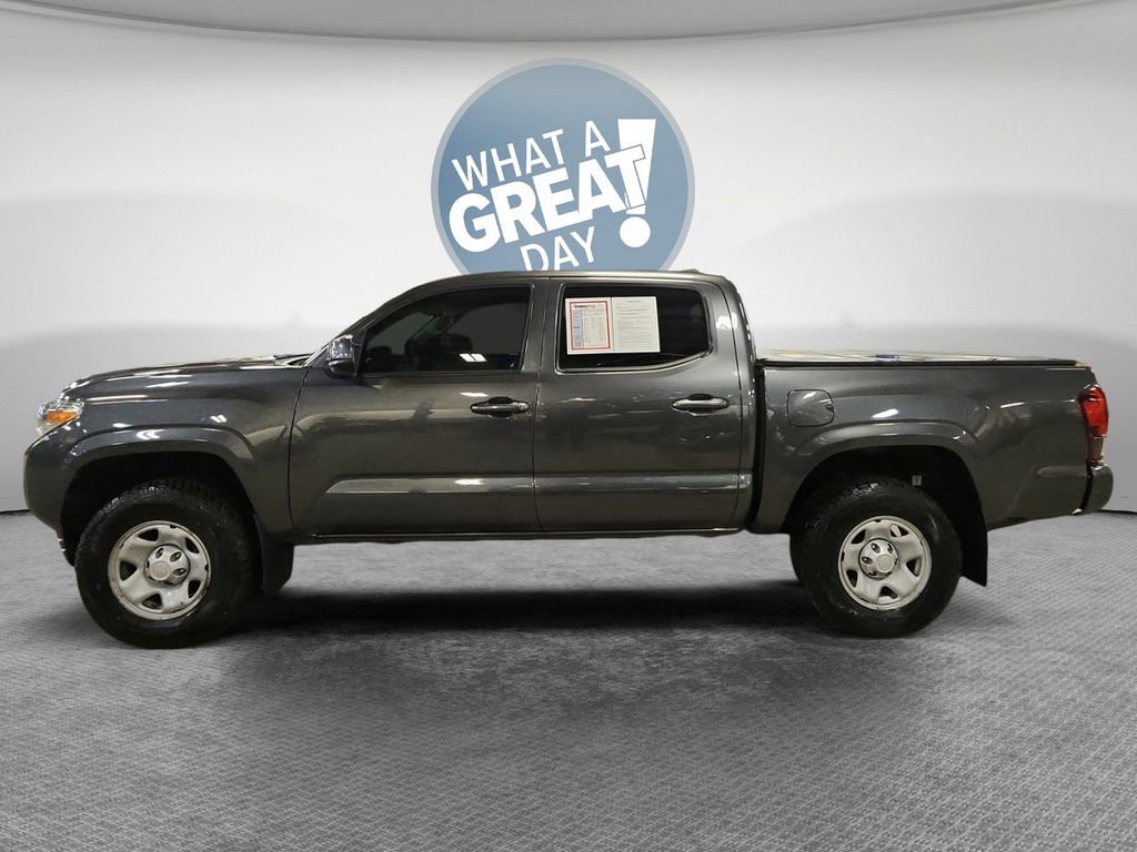 Used 2023 Toyota Tacoma SR image 7