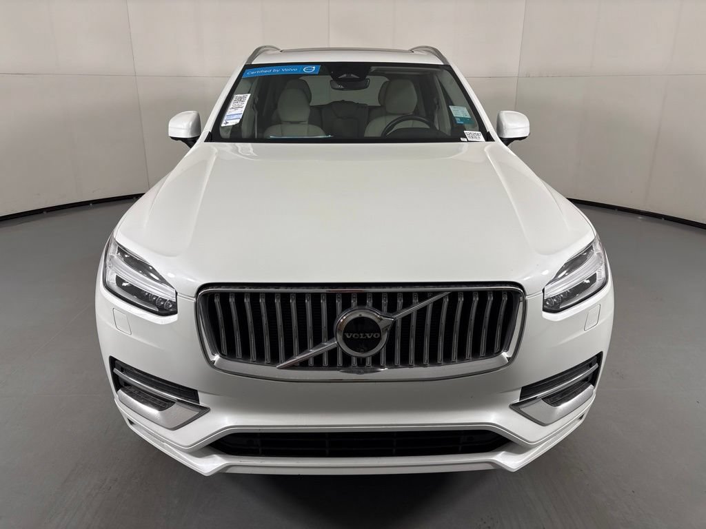 Certified 2025 Volvo XC90 B6 Plus w/ Protection Package Premier AWD/4WD image 3