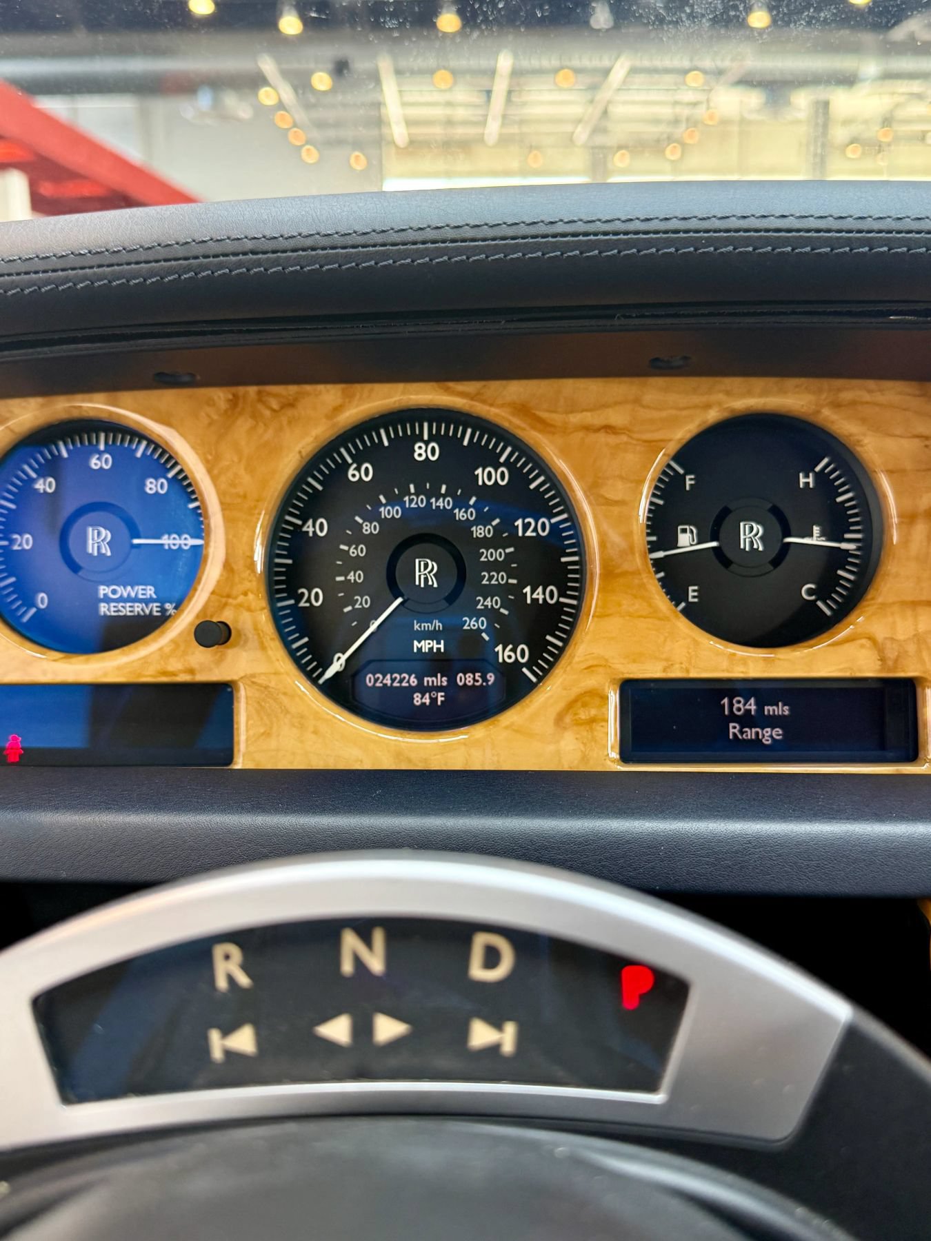 Used 2009 Rolls-Royce Phantom Sedan RWD image 33