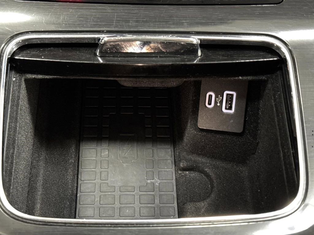 Used 2022 Lincoln Nautilus Black Label w/ Class II Trailer Tow Package image 24