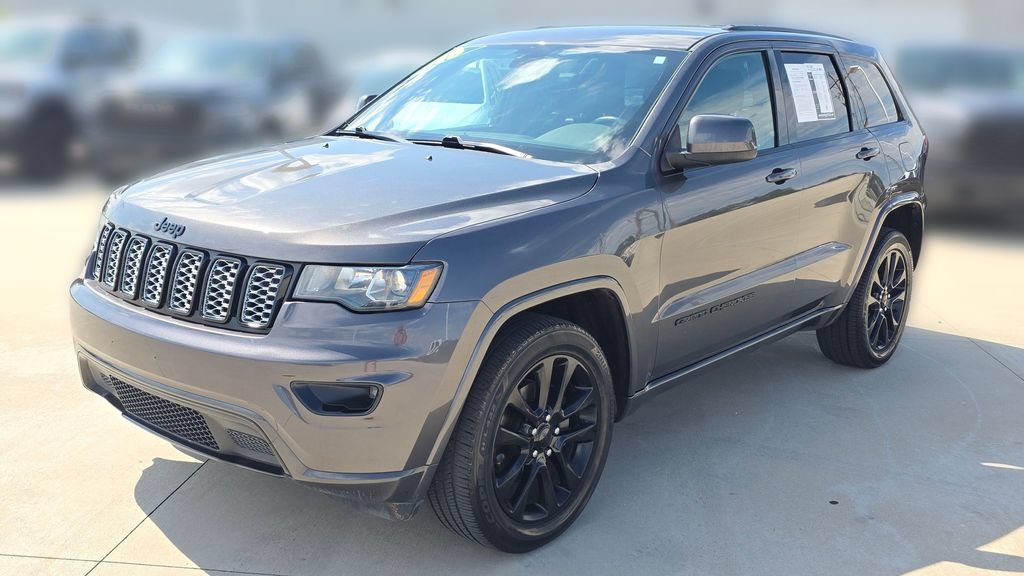 Used 2018 Jeep Grand Cherokee Altitude