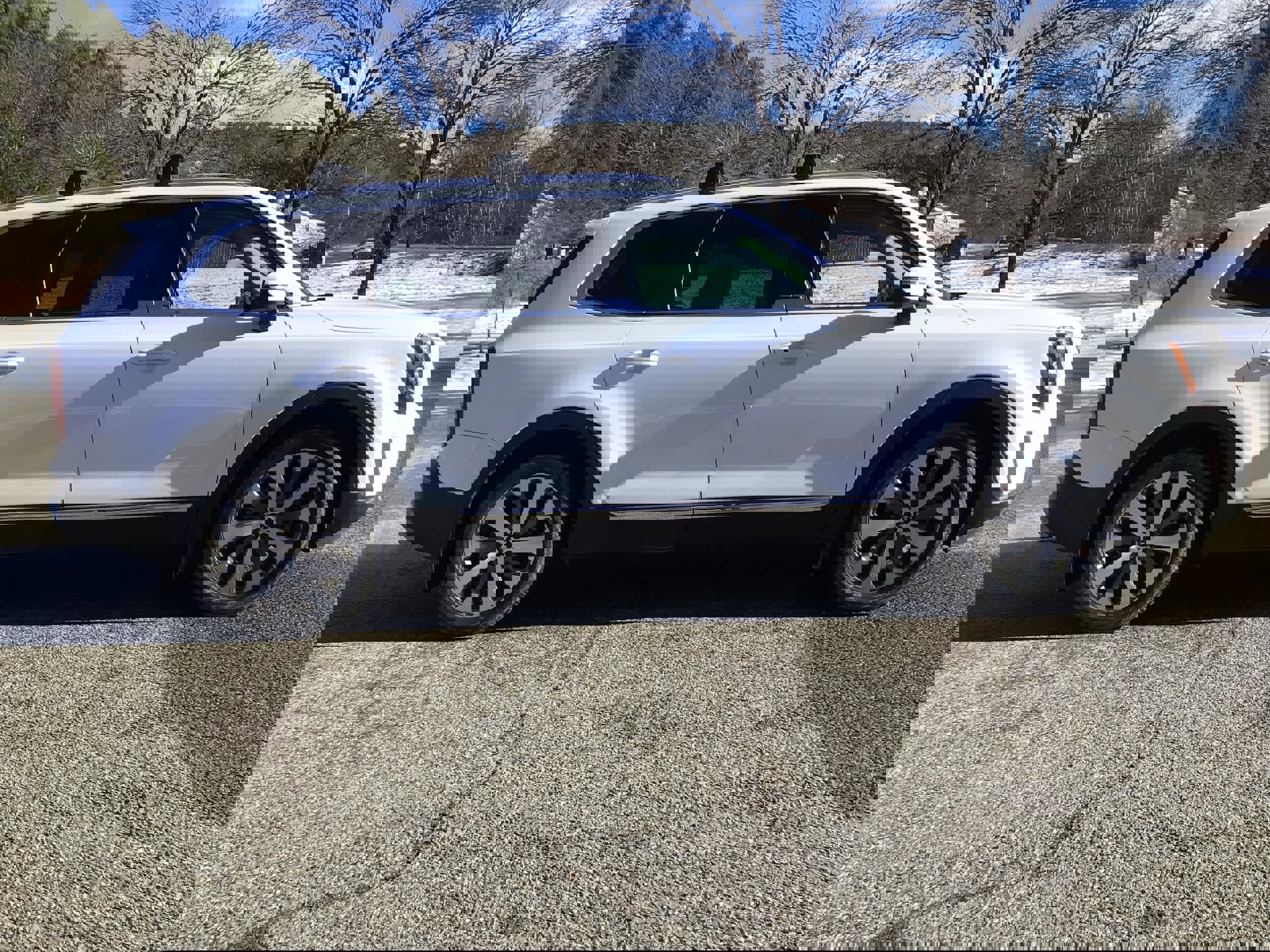 Used 2021 Kia Telluride EX w/ EX Premium Package image 8