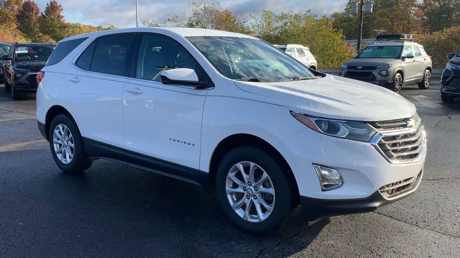 Certified 2019 Chevrolet Equinox LT image 2