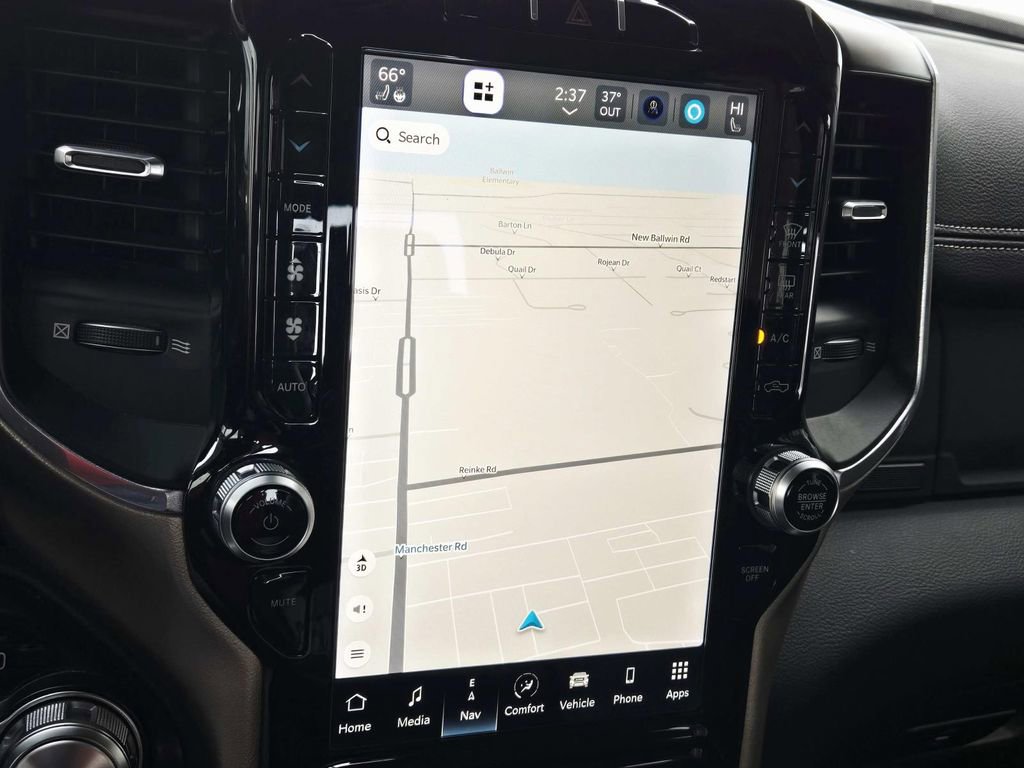 Used 2022 RAM 3500 Laramie image 31