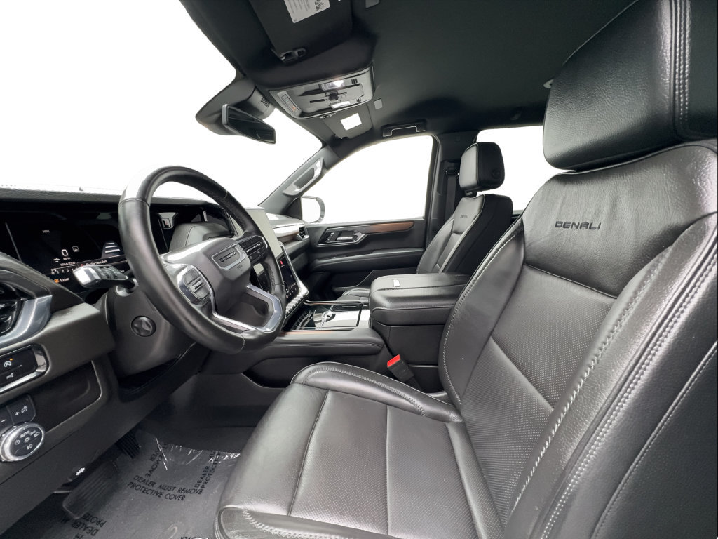 Used 2025 GMC Yukon Denali AWD/4WD image 20