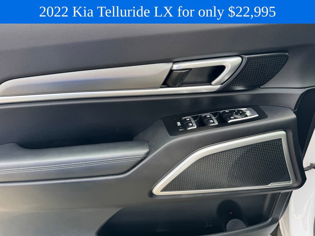 Used 2022 Kia Telluride LX FWD image 20