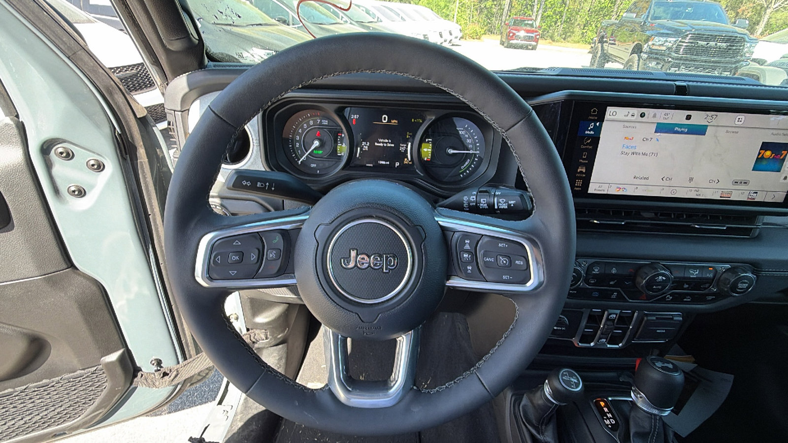 Used 2025 Jeep Wrangler Sahara w/ Safety Group AWD/4WD image 25