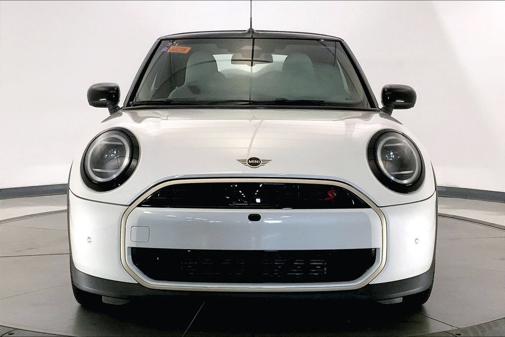 Used 2026 MINI Cooper S FWD image 2