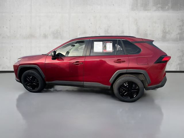 Used 2019 Toyota RAV4 LE image 8
