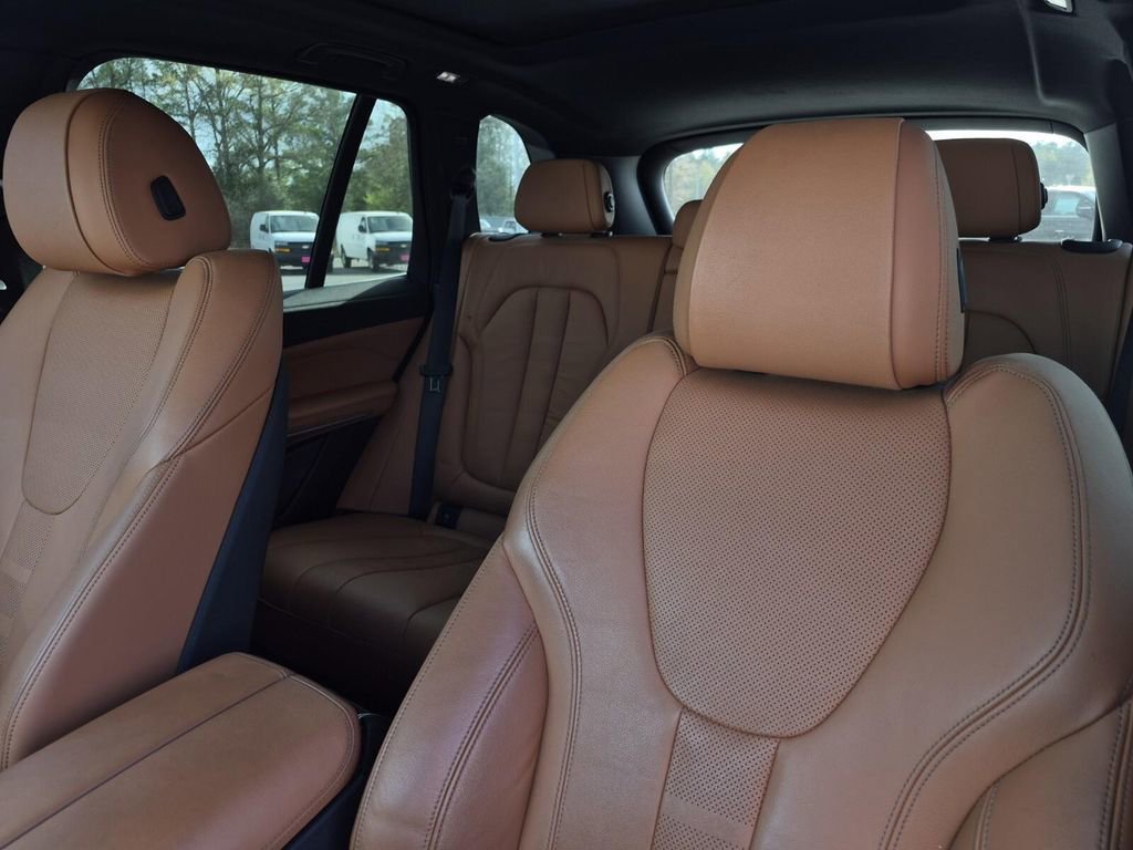 Used 2019 BMW X5 xDrive40i w/ Premium Package 2 image 35