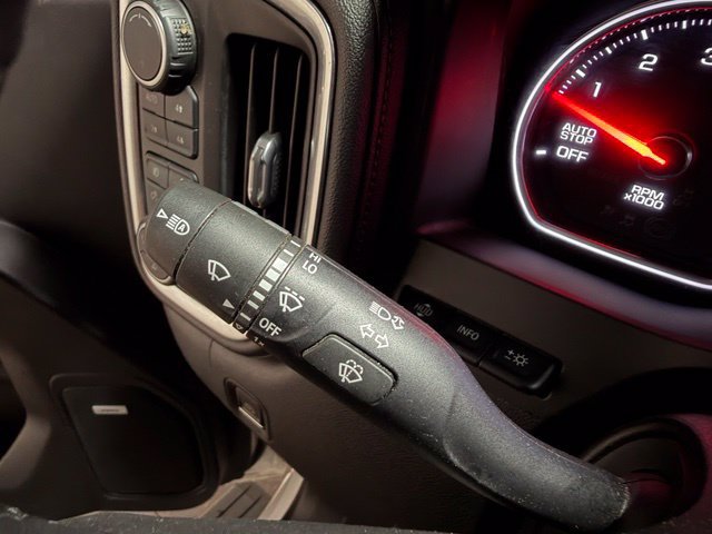 Used 2019 Chevrolet Silverado 1500 High Country w/ Technology Package AWD/4WD image 37