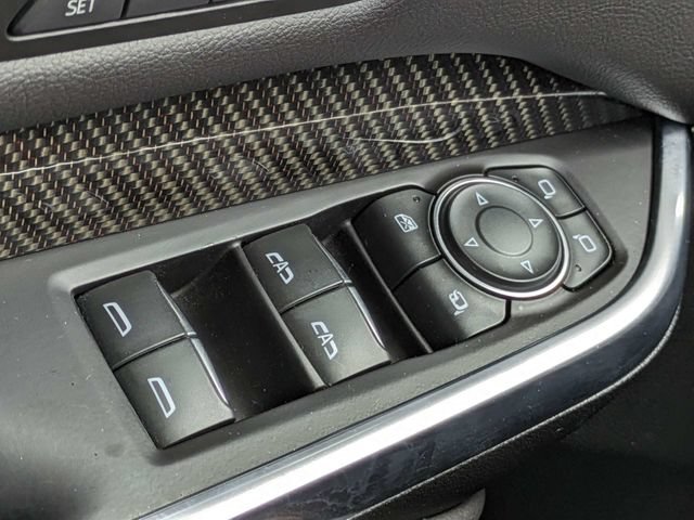 Used 2022 Cadillac XT4 Sport w/ Comfort Package FWD image 24