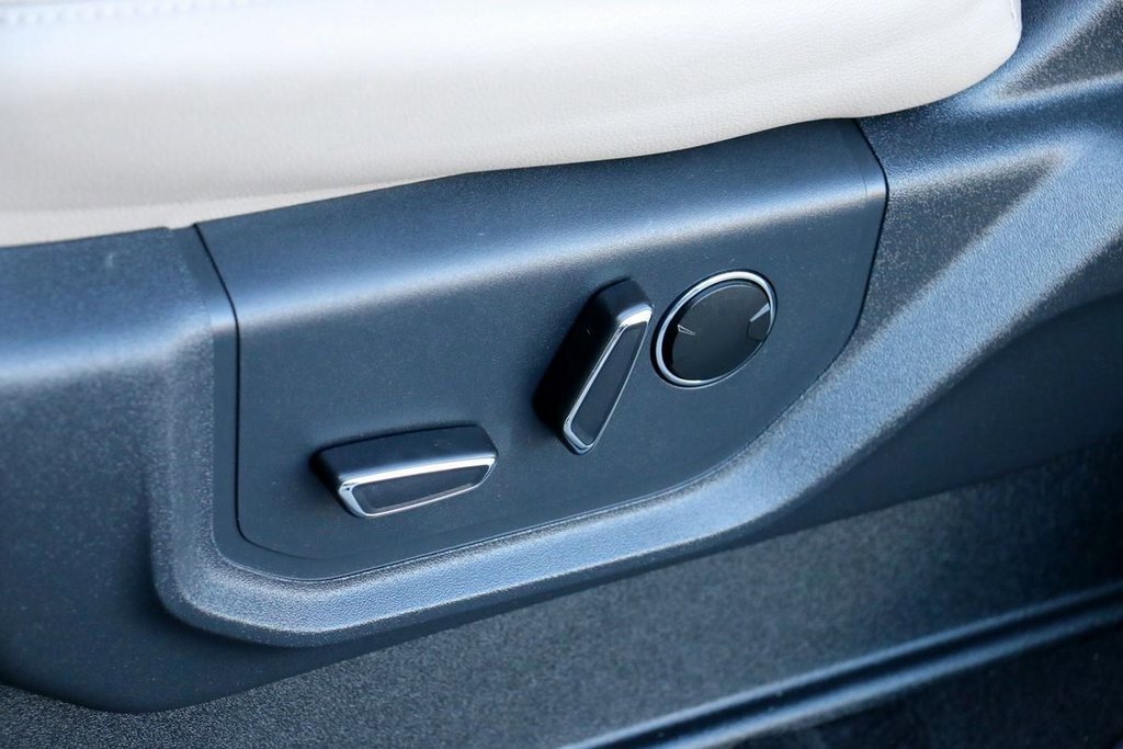 Used 2024 Ford Expedition Max Limited image 20