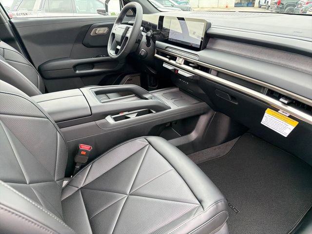 New 2027 Kia Telluride LX w/ Towing Package FWD image 21