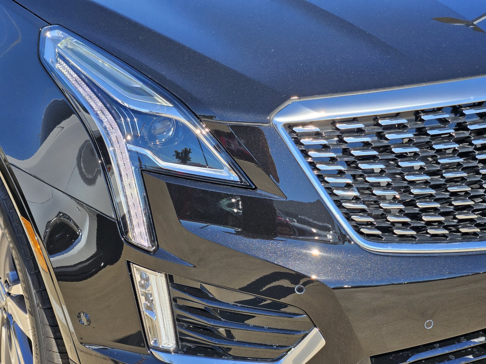 New 2026 Cadillac XT5 Premium Luxury AWD/4WD image 9