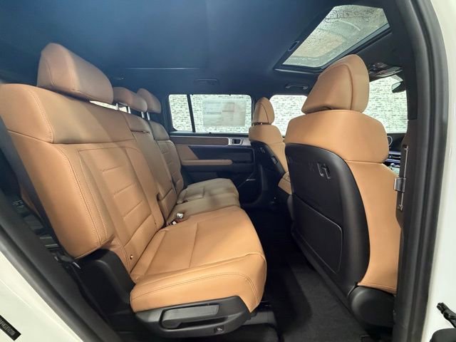 New 2026 Hyundai Santa Fe Limited FWD image 10