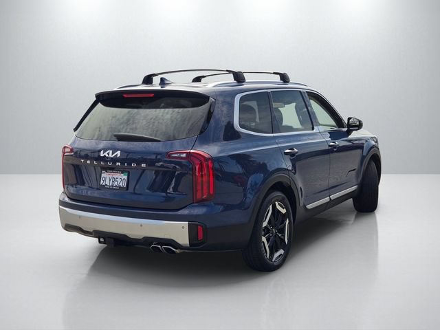 Used 2024 Kia Telluride S w/ S Sunroof Package FWD image 4