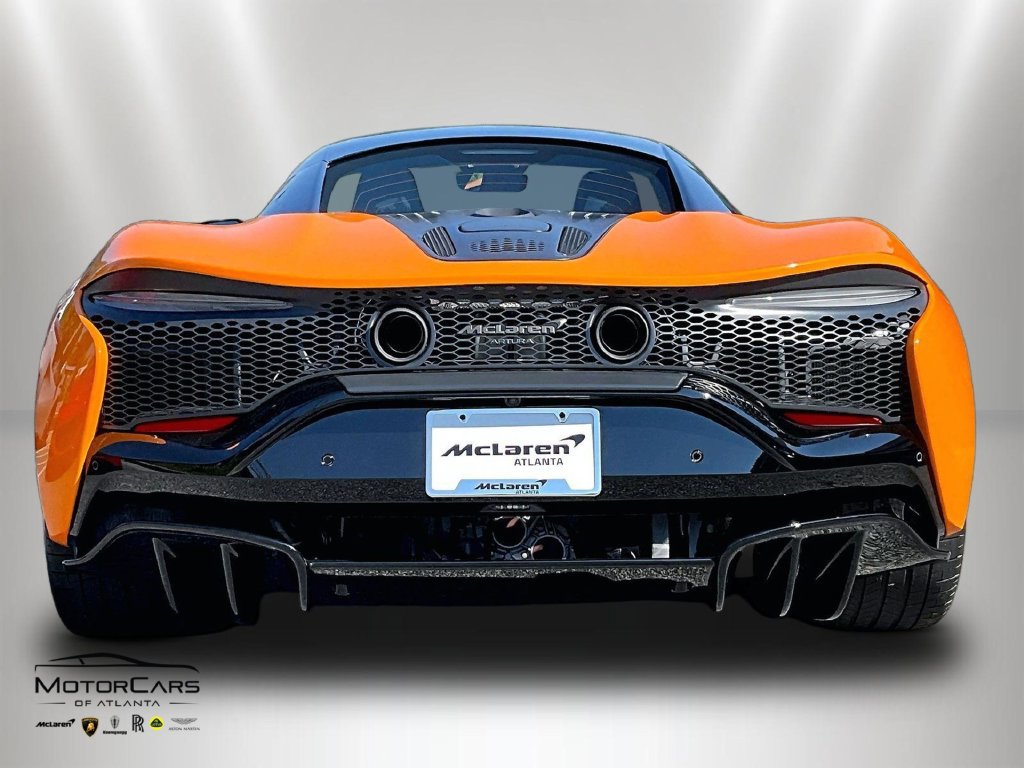 New 2026 McLaren Artura RWD image 4