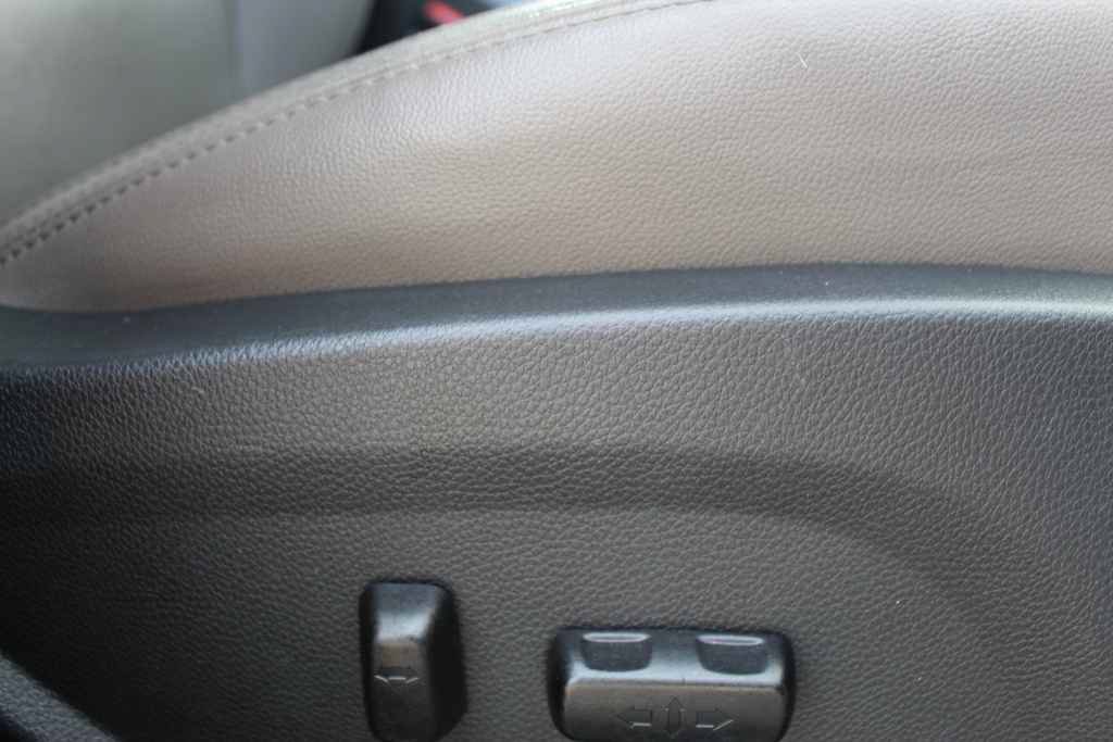 Used 2017 Hyundai Santa Fe Sport AWD/4WD image 33