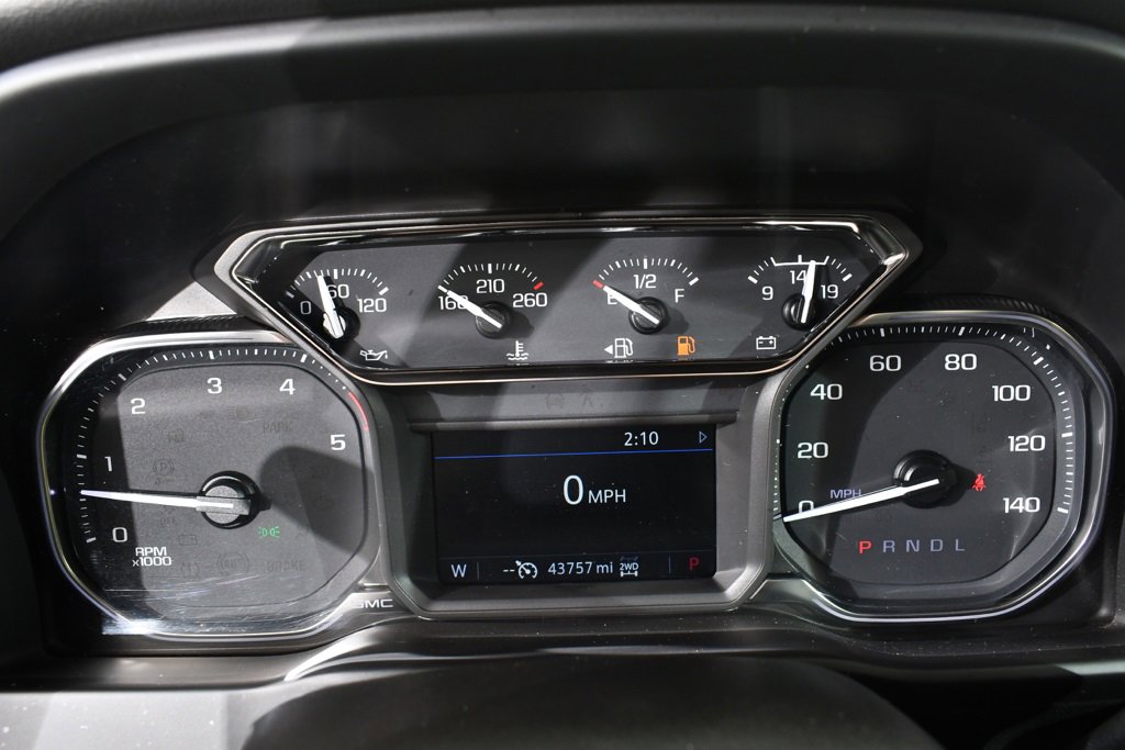 Used 2021 GMC Sierra 2500 SLE w/ SLE Value Package; image 27