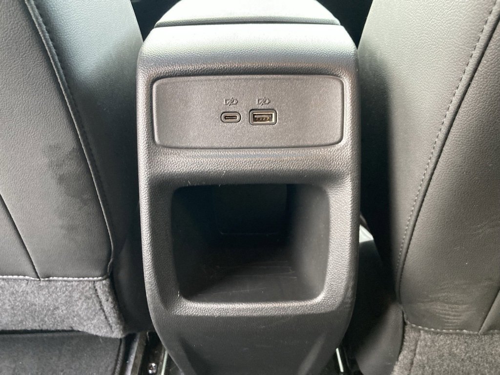 Used 2025 Chevrolet Trax RS w/ Sunroof Package image 23