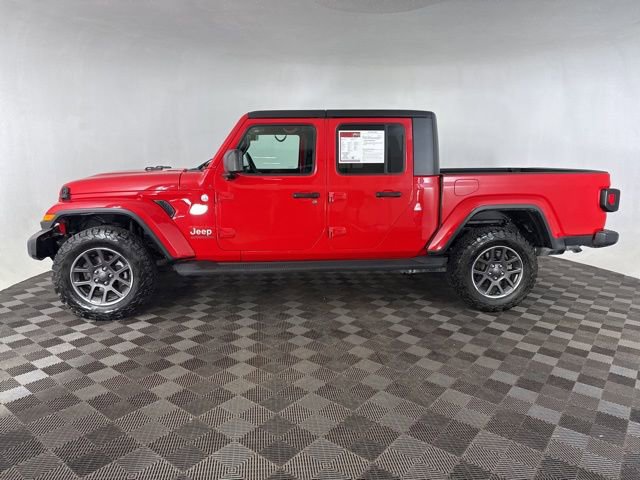 Used 2020 Jeep Gladiator Overland w/ Cold Weather Group image 10