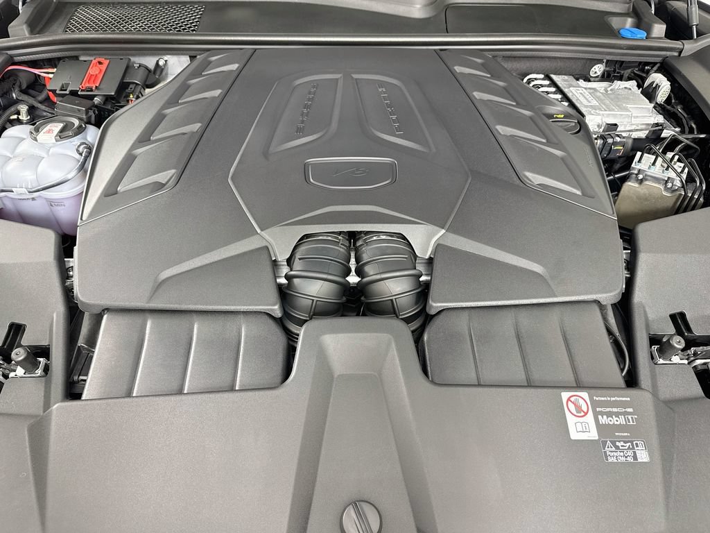 New 2026 Porsche Cayenne S AWD/4WD image 32