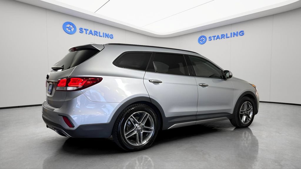Used 2017 Hyundai Santa Fe Limited FWD image 10