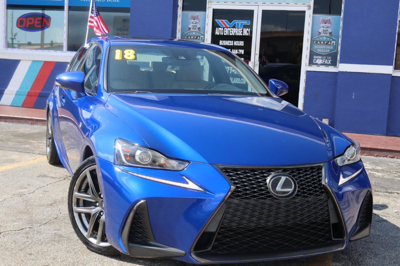 Used 2018 Lexus IS 300 F Sport w/ F Sport Package RWD image 4