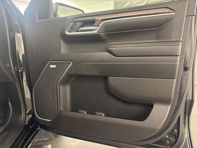 Certified 2024 Chevrolet Silverado 1500 LTZ w/ Z71 Off-Road Package image 32