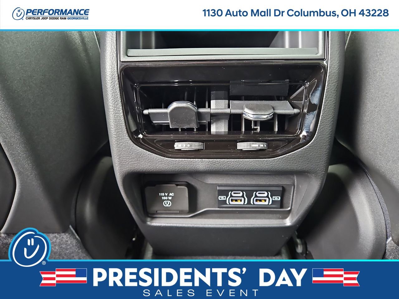 New 2025 Jeep Grand Cherokee Altitude image 15