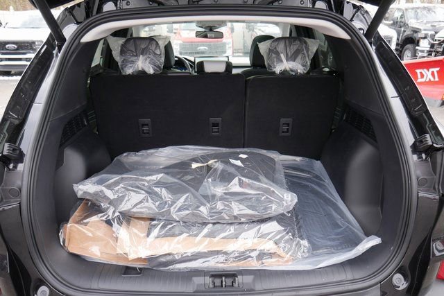 New 2026 Ford Escape Platinum w/ Premium Technology Package image 12