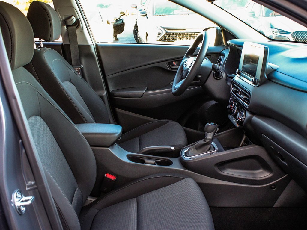 Used 2023 Hyundai Kona SEL w/ Cargo Package image 41