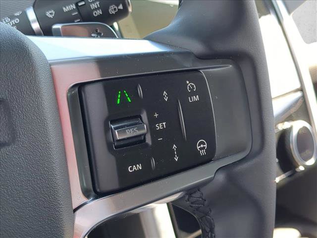 New 2026 Land Rover Discovery Dynamic SE AWD/4WD image 14