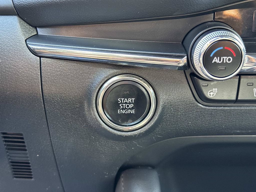 Certified 2023 MAZDA MAZDA3 AWD 2.5 Turbo Hatchback image 19
