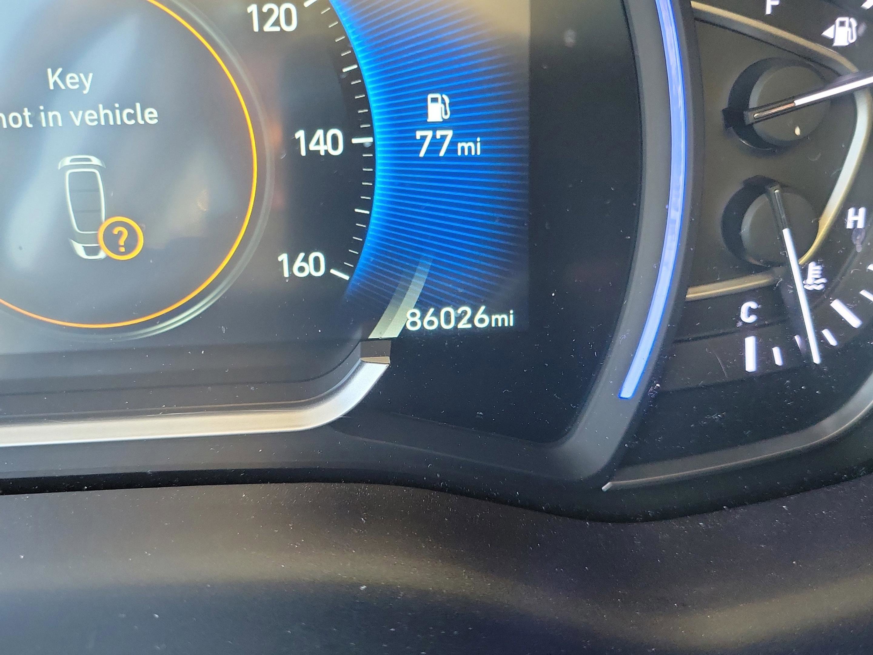 Used 2020 Hyundai Santa Fe Limited image 26