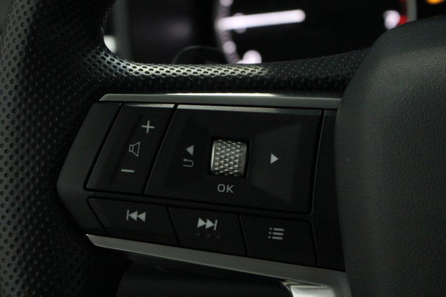 New 2026 Mitsubishi Outlander ES image 9