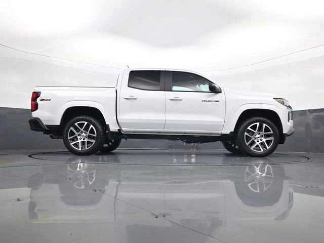 Used 2024 Chevrolet Colorado Z71 w/ Z71 Convenience Package 2 AWD/4WD image 24