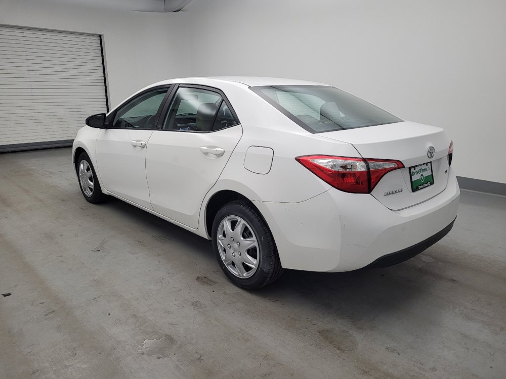 Used 2015 Toyota Corolla LE FWD image 3