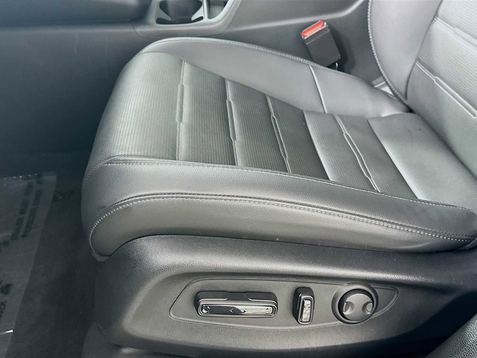 Used 2024 Honda CR-V EX-L image 17