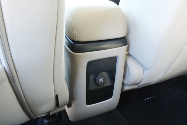 Used 2014 Dodge Journey SXT FWD image 31