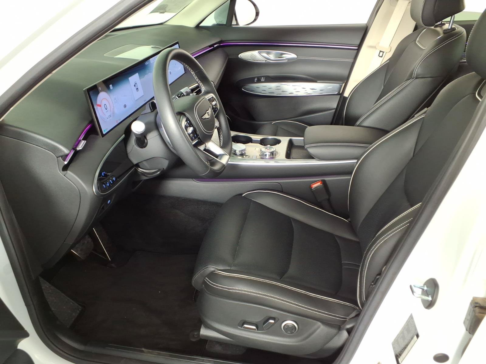 Certified 2026 Genesis Electrified GV70 AWD/4WD image 20