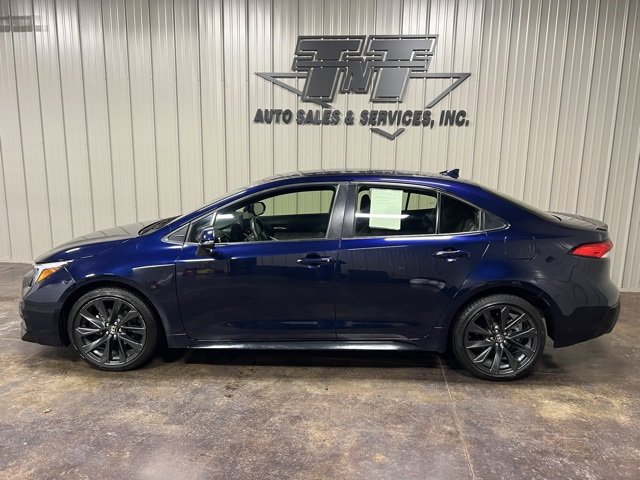 Used 2024 Toyota Corolla SE image 3