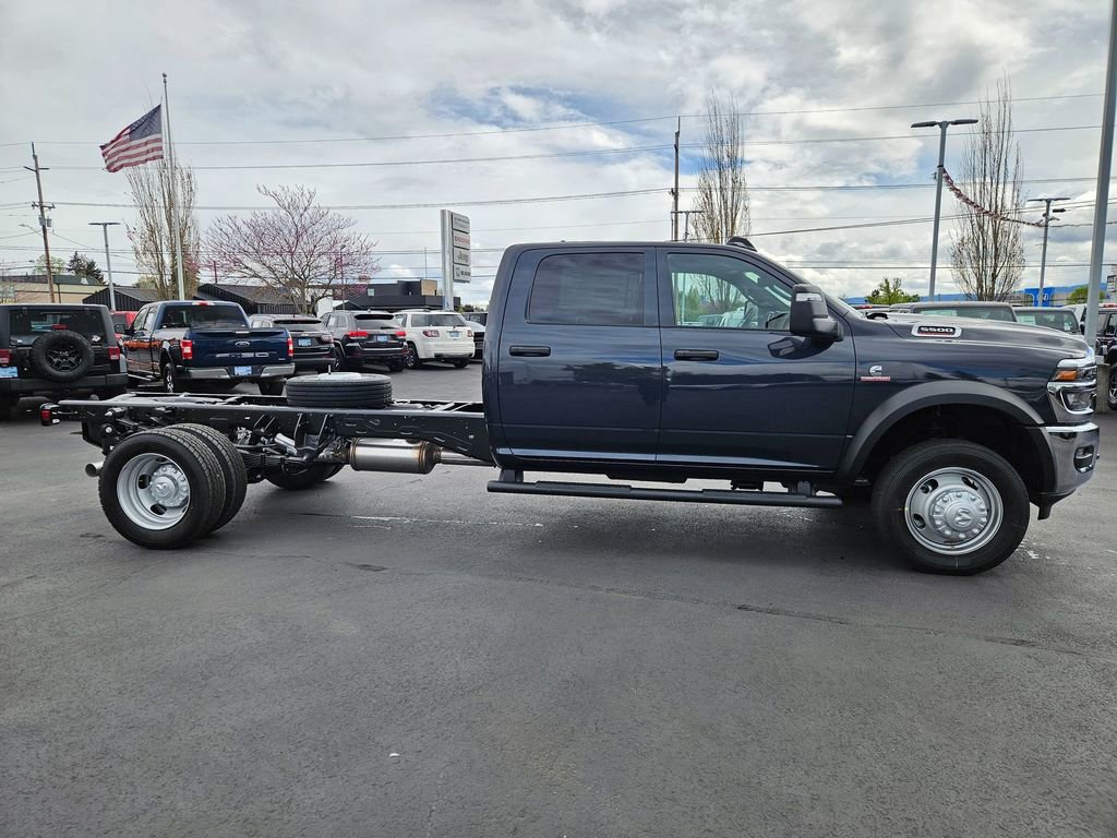 New 2026 RAM 5500 Tradesman AWD/4WD image 7