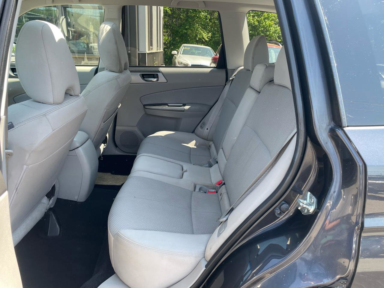 Used 2012 Subaru Forester 2.5X Premium image 9